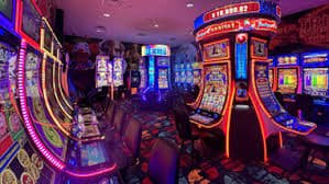 Game lobby hero view for 888bet mobile entertainment browsing in Bangladesh